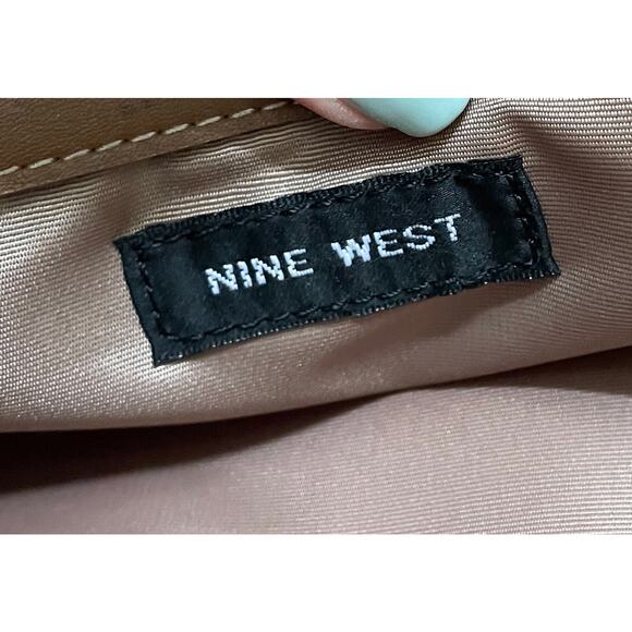 Nine West Vintage Shoulder Bag Tan 15"x10" - Picture 9 of 9